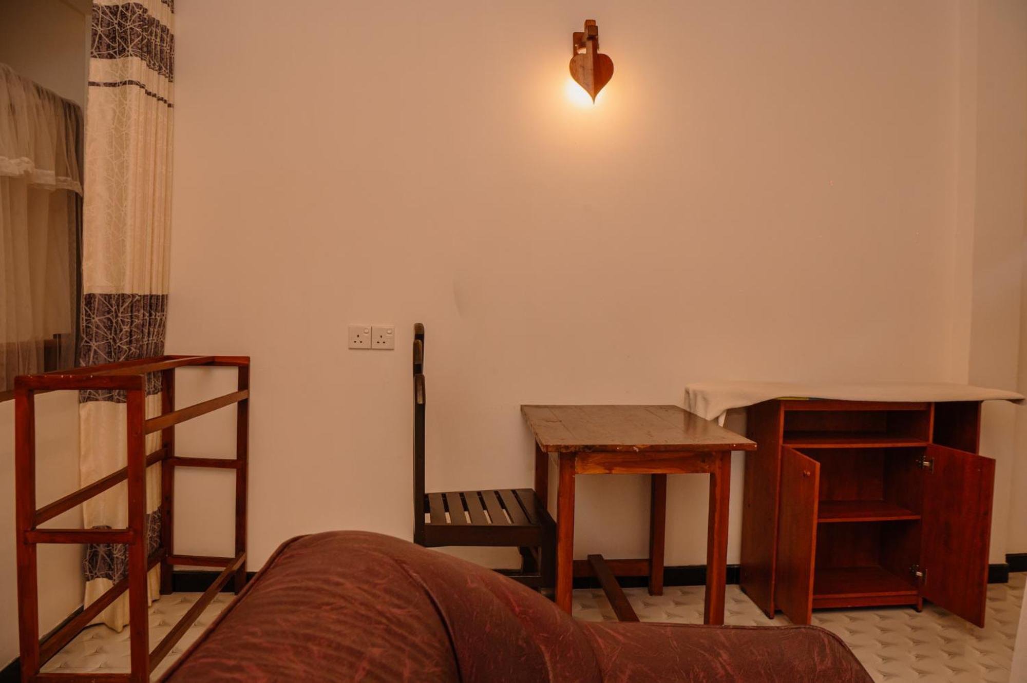 Rekawa Turtle Gate Hotel Tangalle Oda fotoğraf