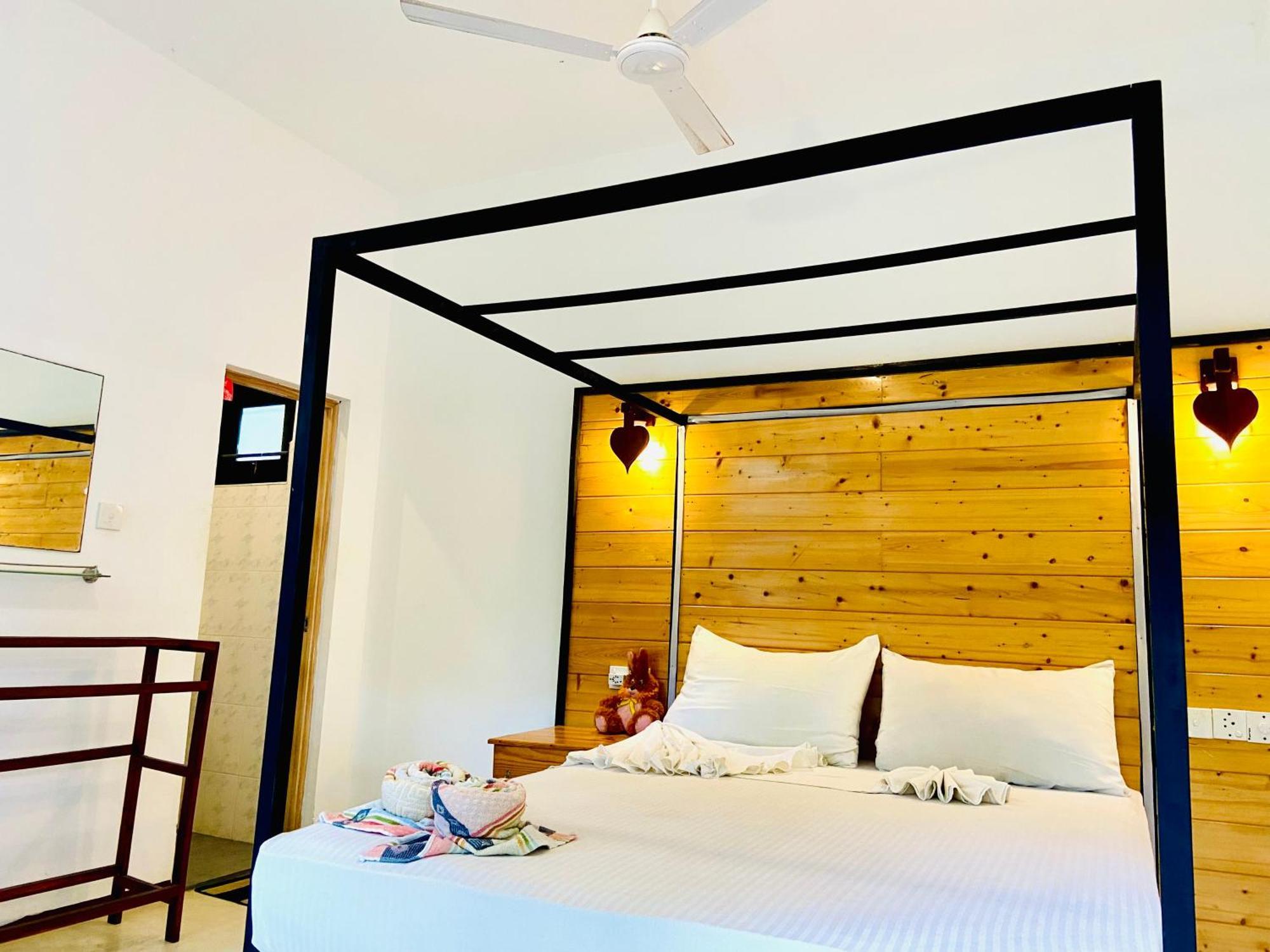 Rekawa Turtle Gate Hotel Tangalle Dış mekan fotoğraf